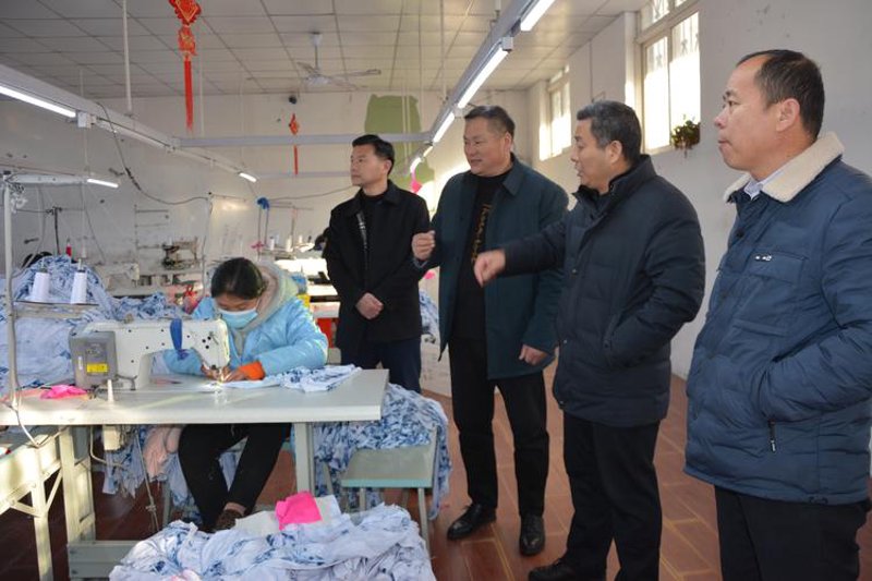 巧妙搭配男装外套，打造完美造型